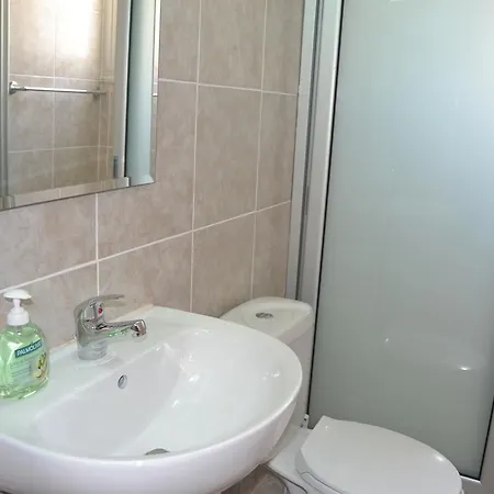 Lordos Seafront Apartment *
